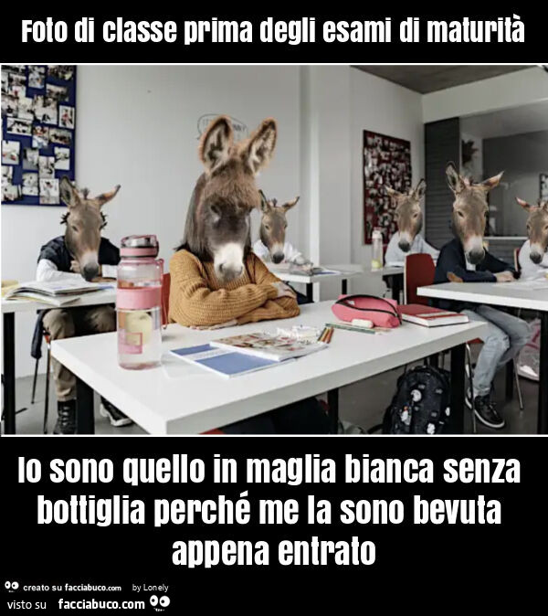 Foto di classe prima degli esami di maturità io sono quello in maglia bianca senza bottiglia perché me la sono bevuta appena entrato