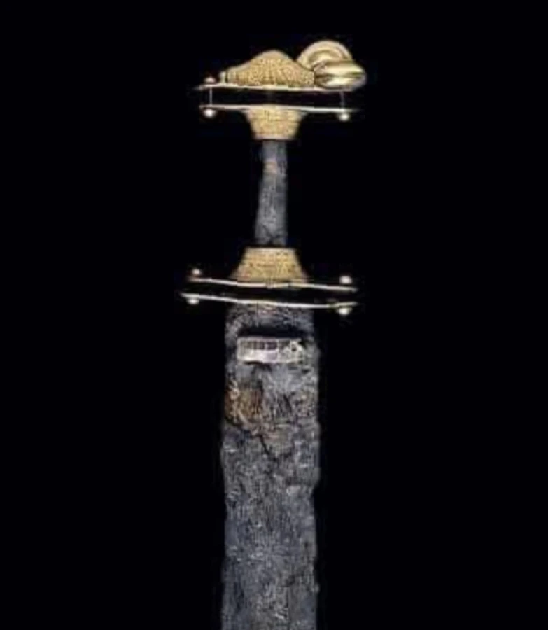Antica spada