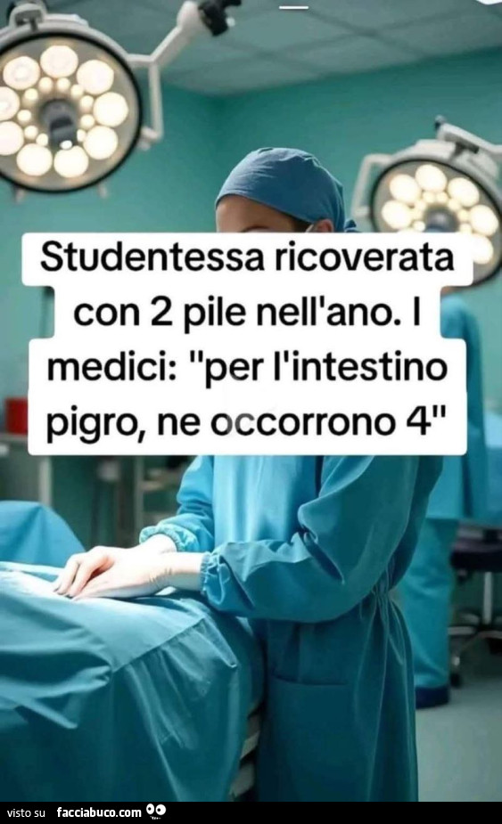 Studentessa con pile nell'ano