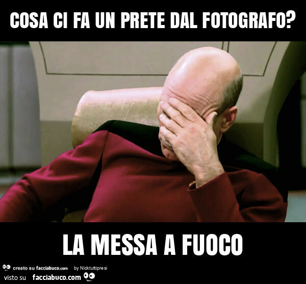 Cosa ci fa un prete dal fotografo? La messa a fuoco