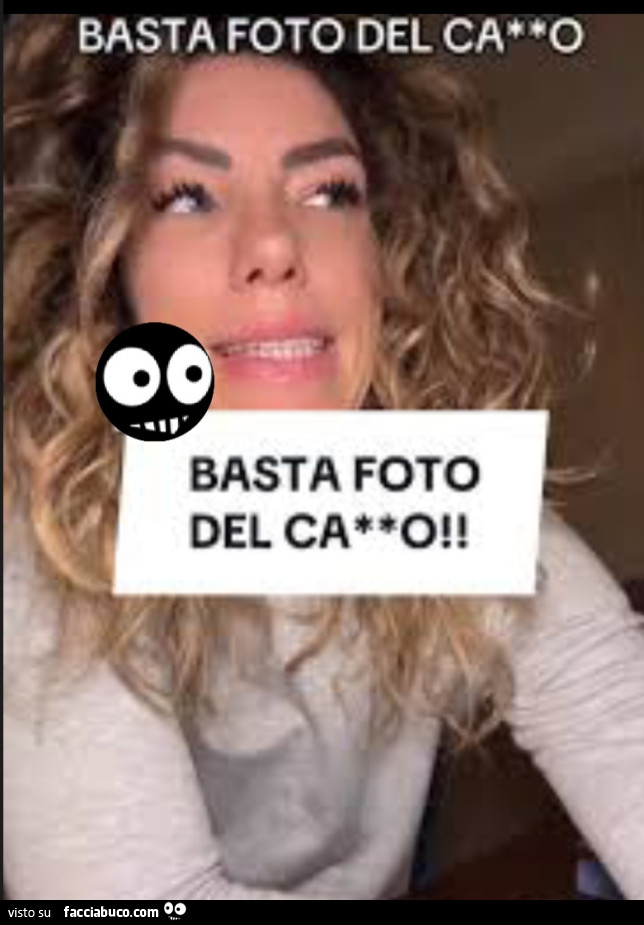 Esibizionismo ma satirico