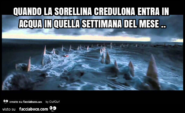Quando la sorellina credulona entra in acqua in quella settimana del mese