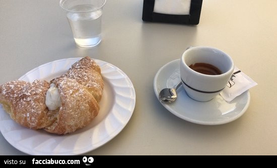 Caffè e cornetto