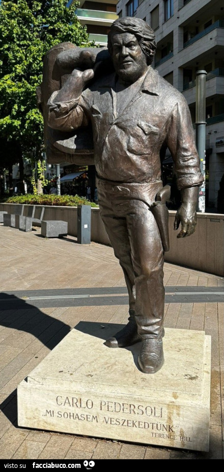 Statua bud spencer budapest