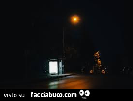 Lampione acceso
