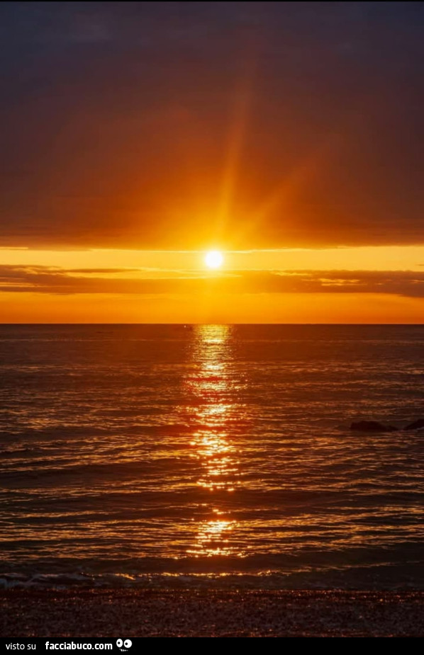 Alba al mare