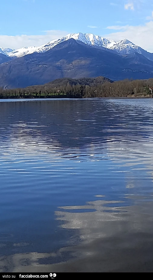 Lago